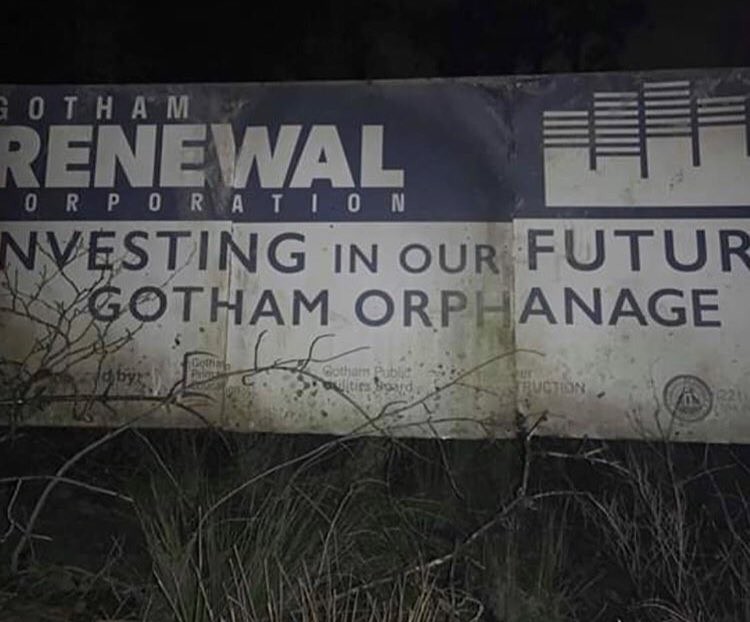 На фото со съёмок «Бэтмена» нашли намёки на сюжет «Долгий Хэллоуин» - изображение 5 На фото со съёмок «Бэтмена» нашли намёки на сюжет «Долгий Хэллоуин» - фото 5