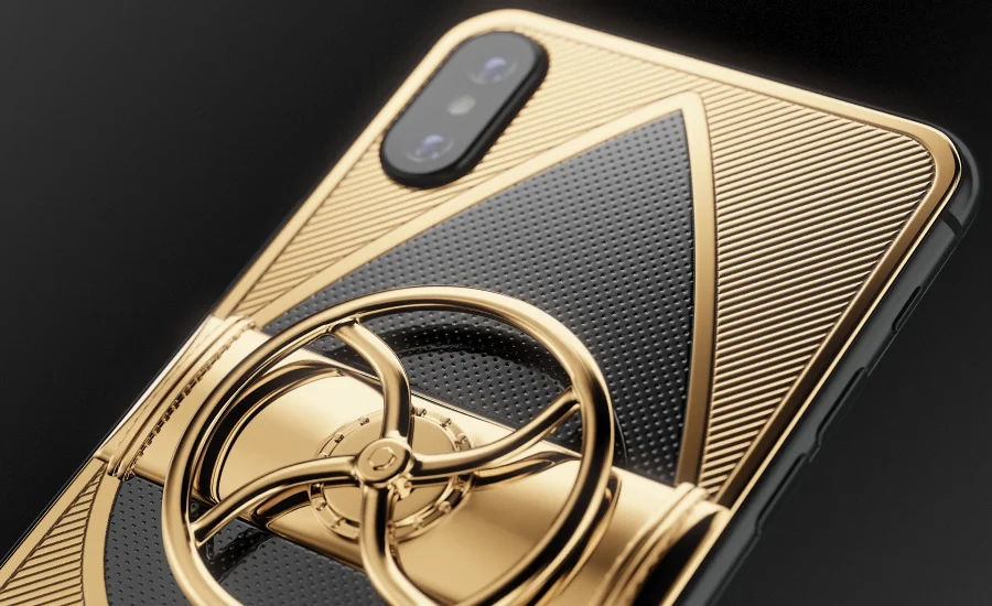 В России создали iPhone X с золотым вентилем - фото 2