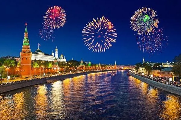 На День города в Москве устроили турнир по мобильным играм - фото 3