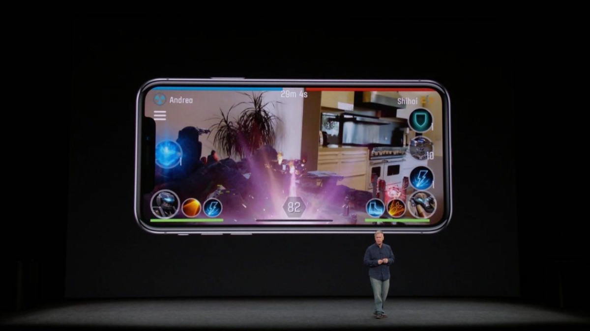 На презентации Apple у iPhone X не сработала функция Face ID - фото 2