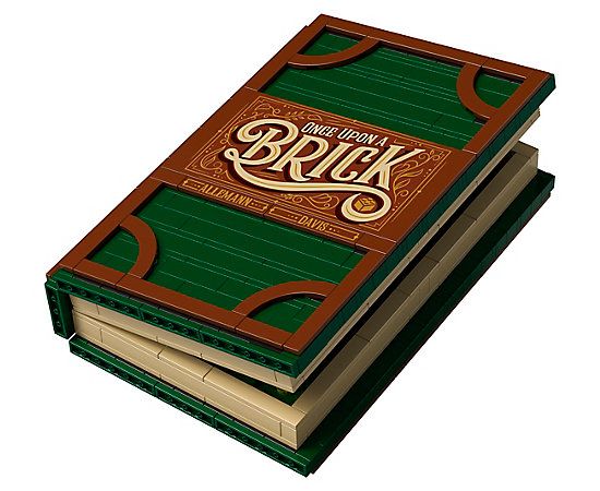 LEGO представила пародию на складной смартфон под названием LEGO Fold - изображение 1 LEGO представила пародию на складной смартфон под названием LEGO Fold - фото 1