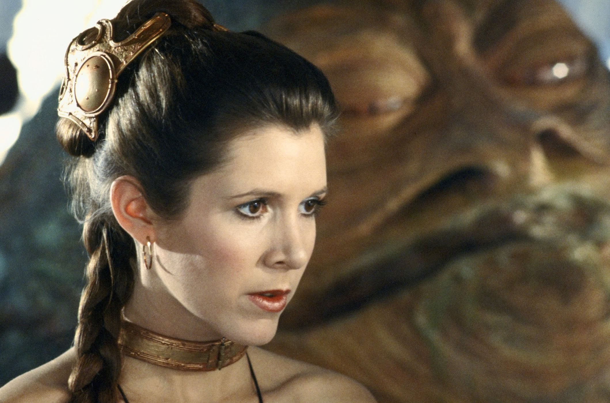 Lucasfilm не будет «воскрешать» Кэрри Фишер в будущих фильмах - изображение обложка