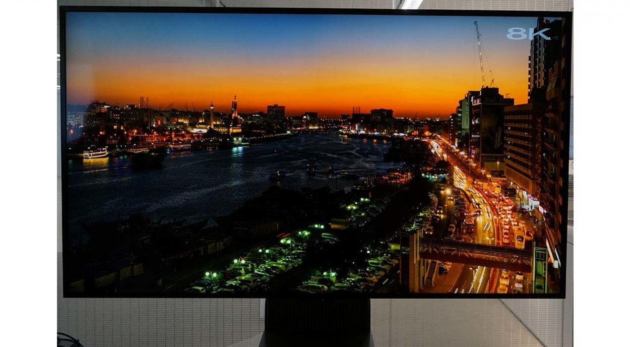 Sharp оценила 8К-телевизор LV-85001 в 133 000 долларов - изображение обложка