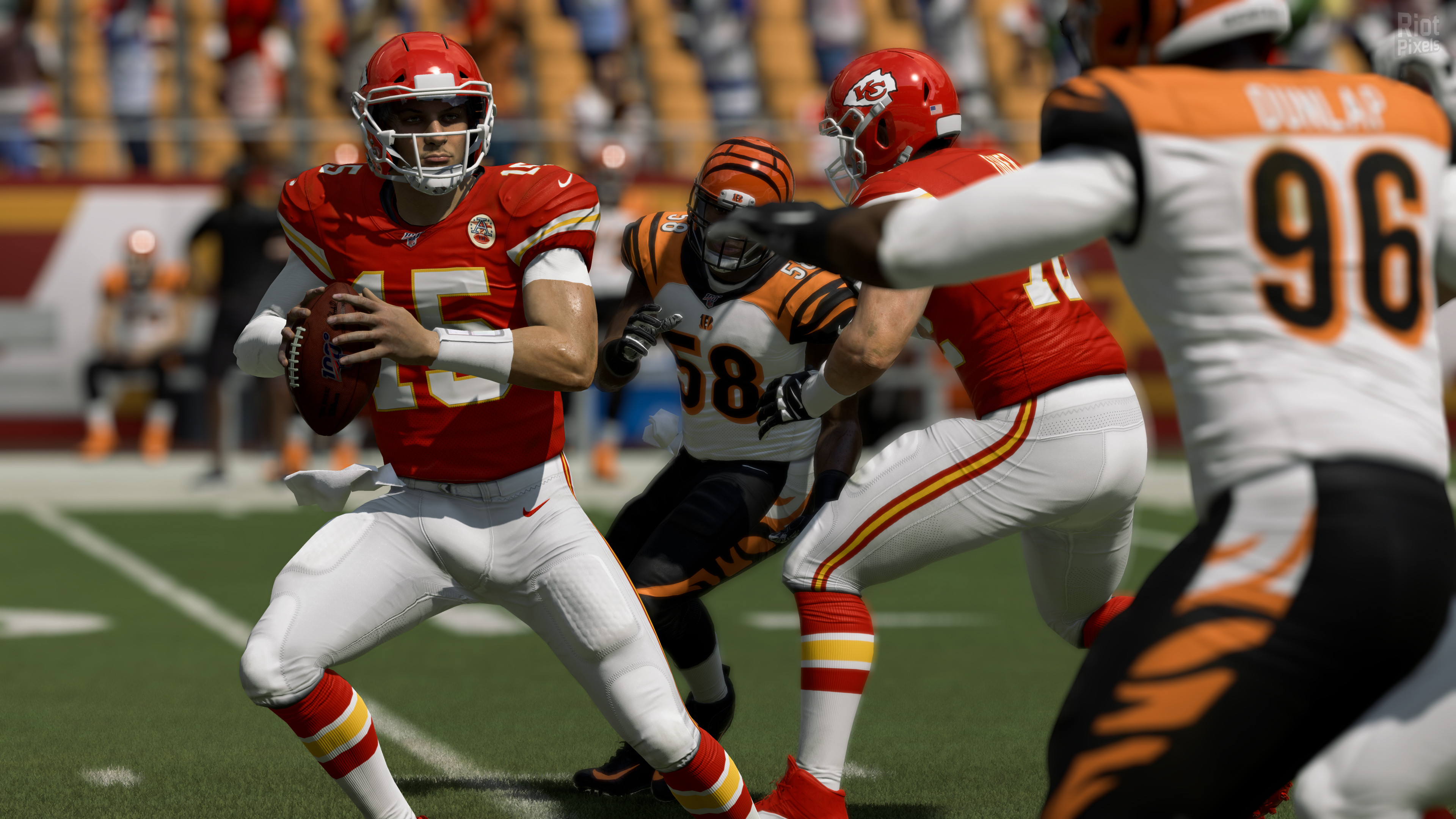 EA отменила премьеру Madden NFL 21 из-за протестов в США - изображение обложка