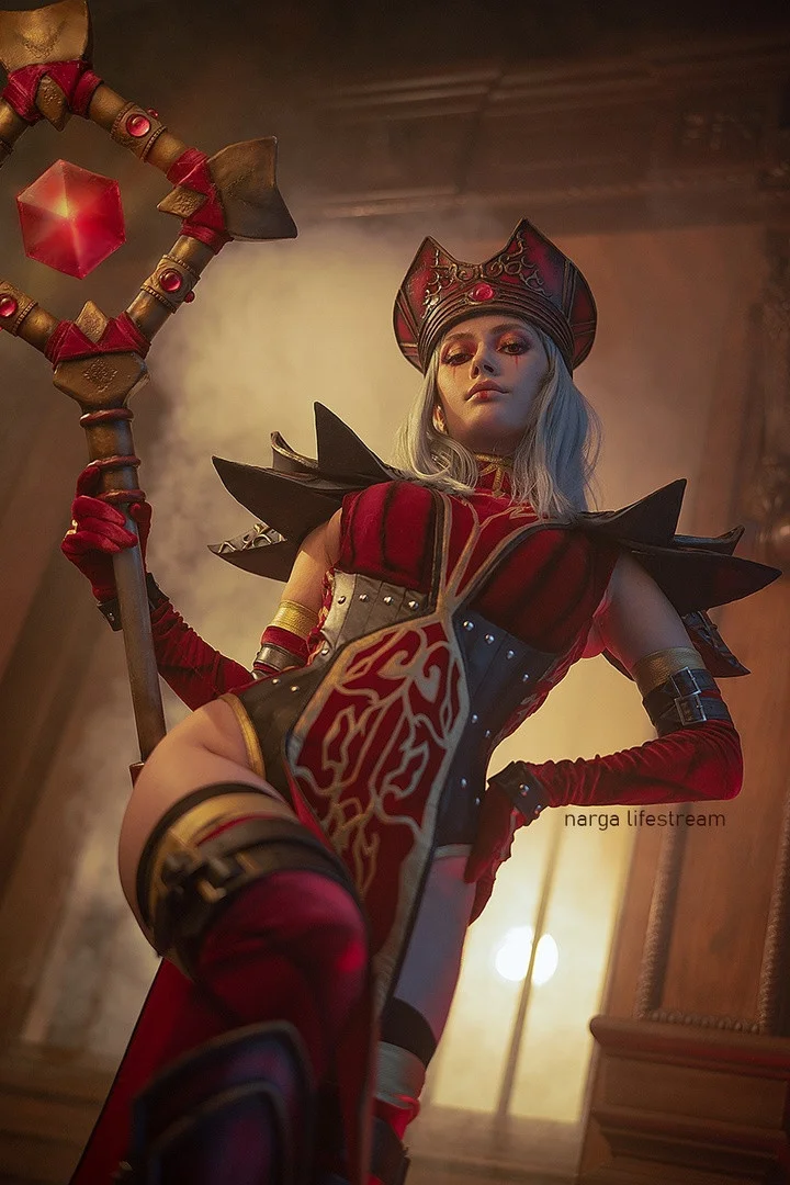 Косплеер Narga предстала в образе харизматичной Салли Вайтмейн из World of Warcraft - фото 1