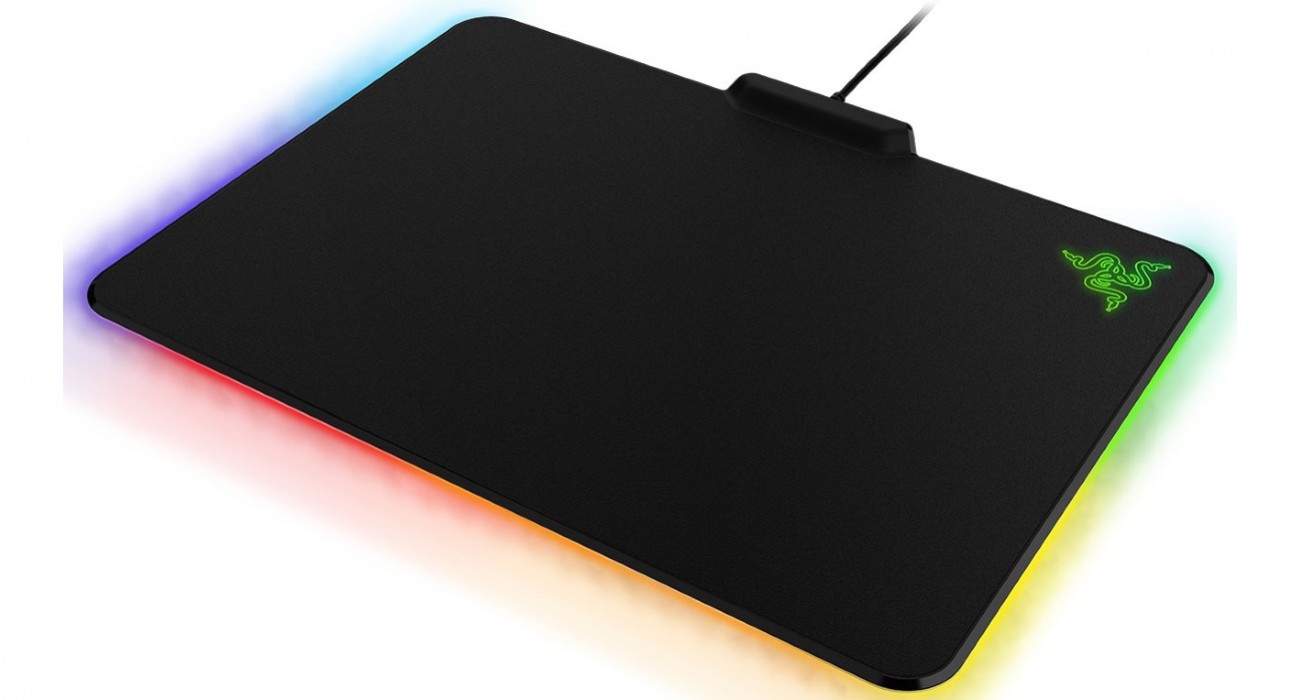 Коврик для мыши Razer Firefly получил подсветку Chroma - изображение обложка
