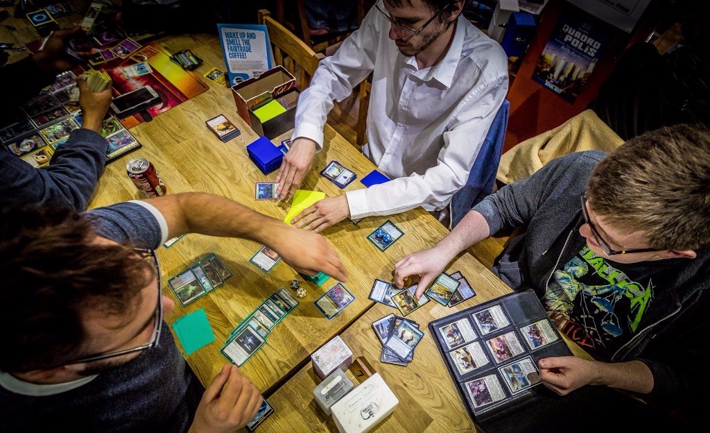 Игроки в Magic: The Gathering получат новые бустеры и турниры - изображение обложка