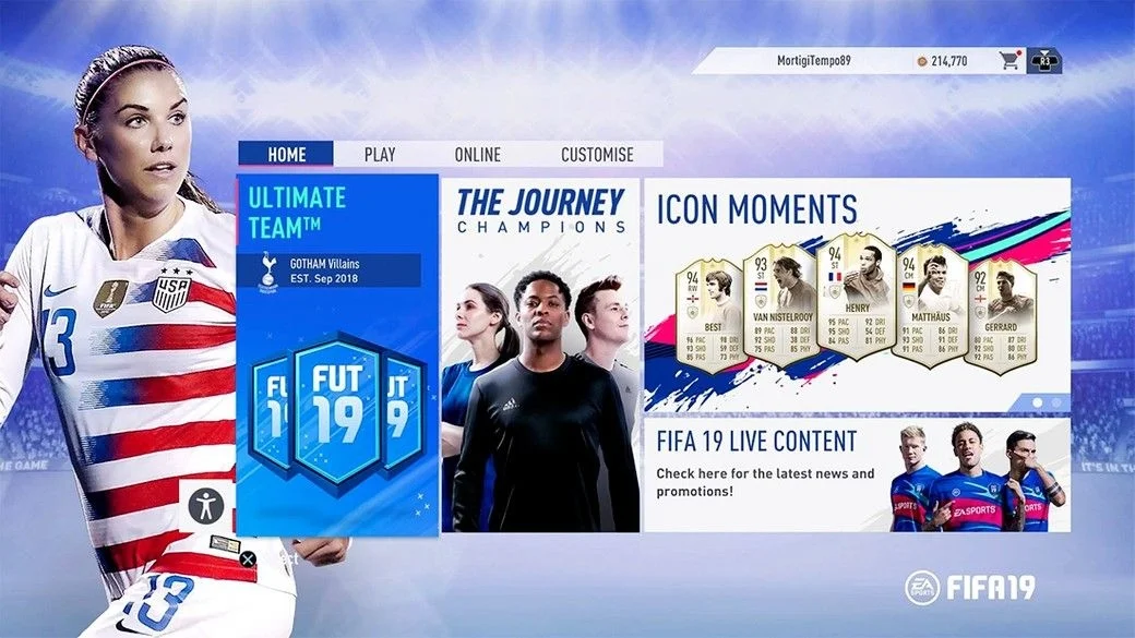 Трое за одного Роналду: EA поменяла обложку и меню FIFA 19. - фото 2