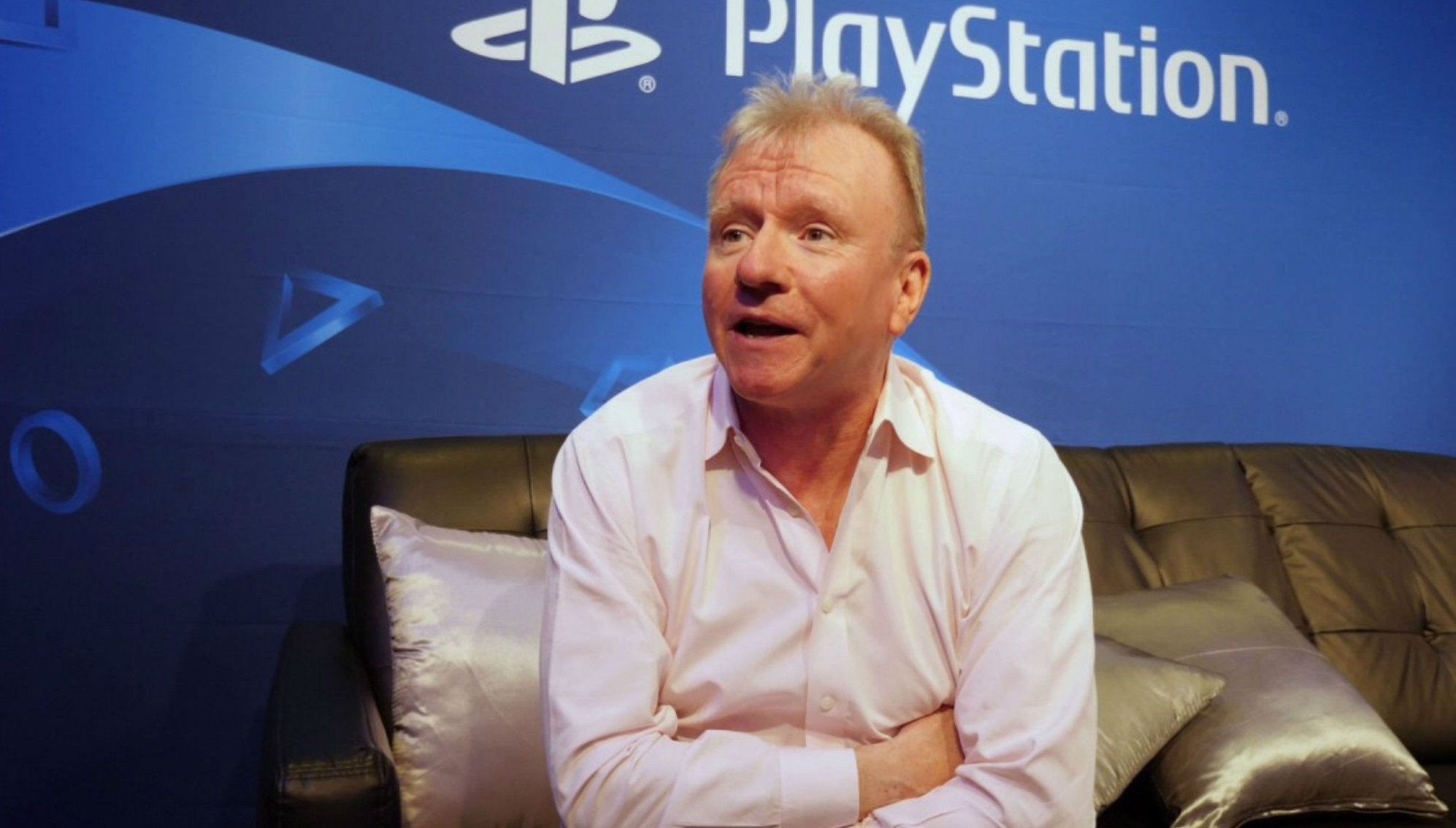 Глава PlayStation якобы признался, что просто хочет помешать сделке Microsoft - изображение обложка