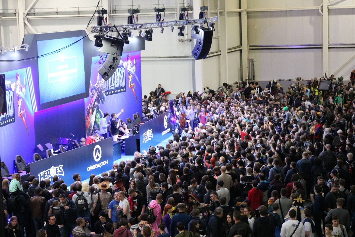 Игромир и Comic Con Russia 2017, день 3: выступление Кристофера Ллойда - фото 5