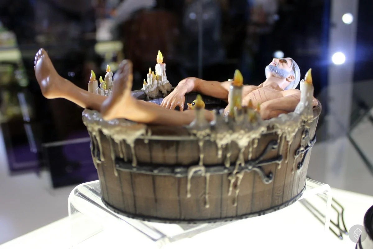 В России начались предзаказы фигурки ведьмака Геральта, принимающего ванну - фото 3