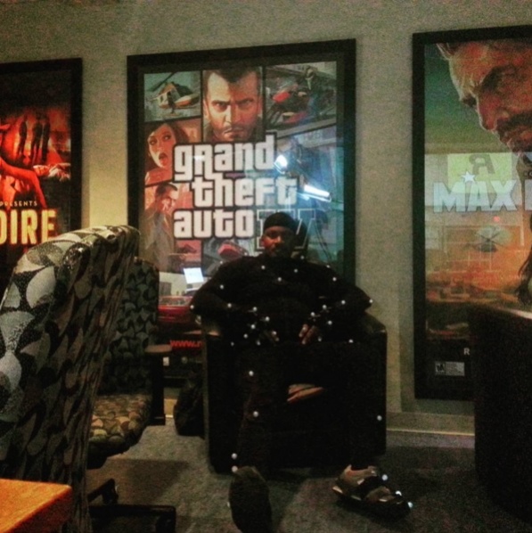 Актер, озвучивший Майкла в GTA 5, ничего не знает о сюжетном DLC - изображение 1 Актер, озвучивший Майкла в GTA 5, ничего не знает о сюжетном DLC - фото 1