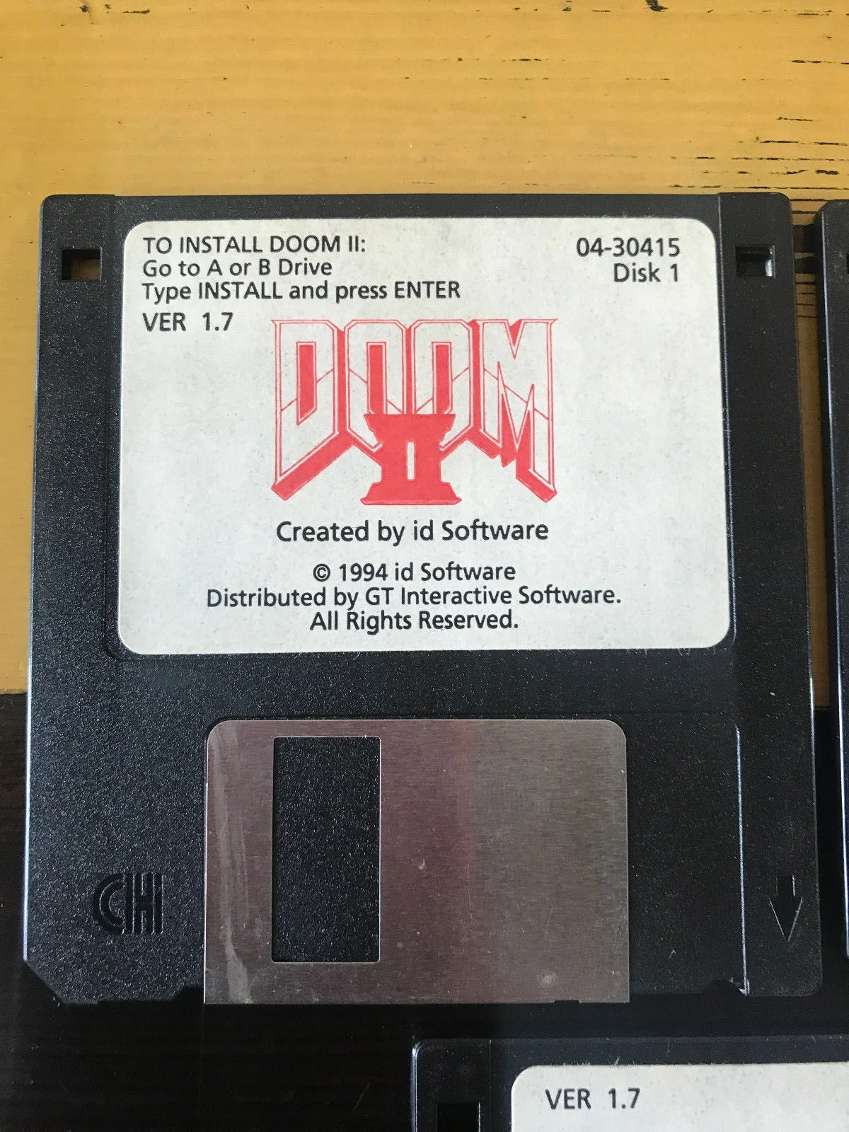 Джон Ромеро продает дискеты с Doom 2 - фото 2