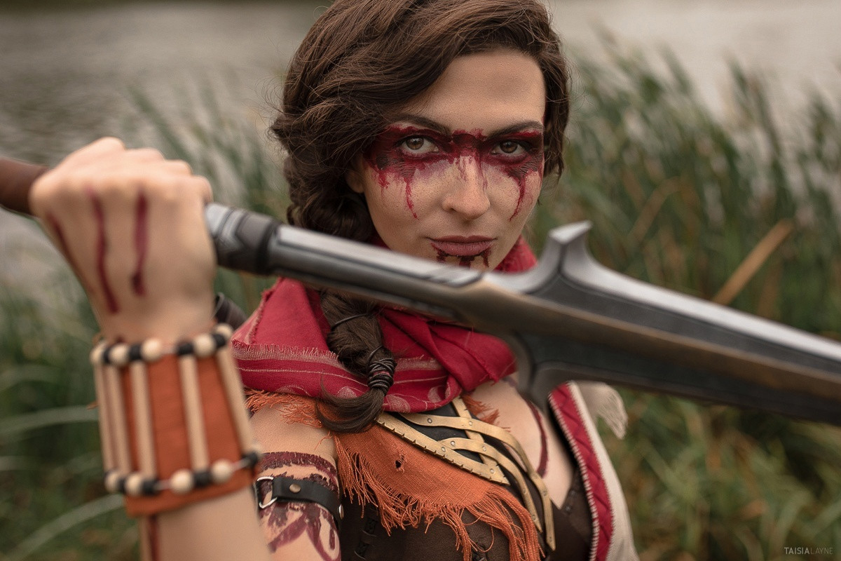 Белоруска сделала хороший косплей Кассандры из Assassin's Creed Odyssey - изображение обложка