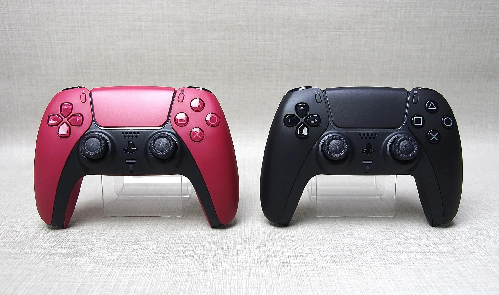Фотографии чёрного и красного DualSense — в продаже с 18 июня - фото 2