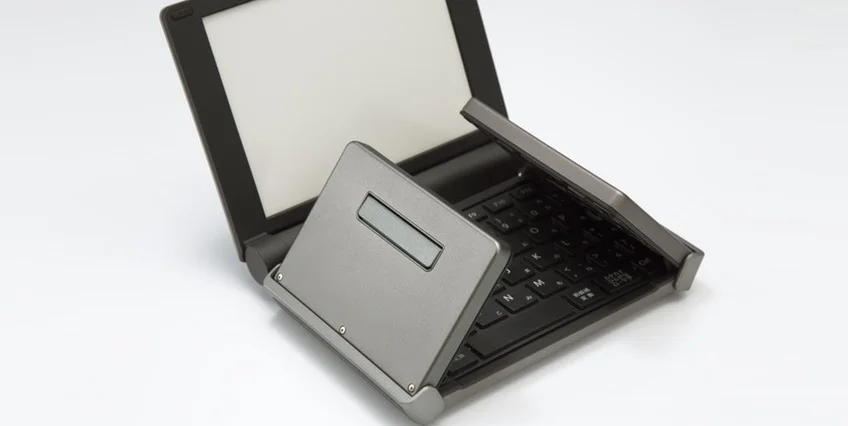 На Kickstarter появилась пишущая машинка с дисплеем E-Ink - фото 1