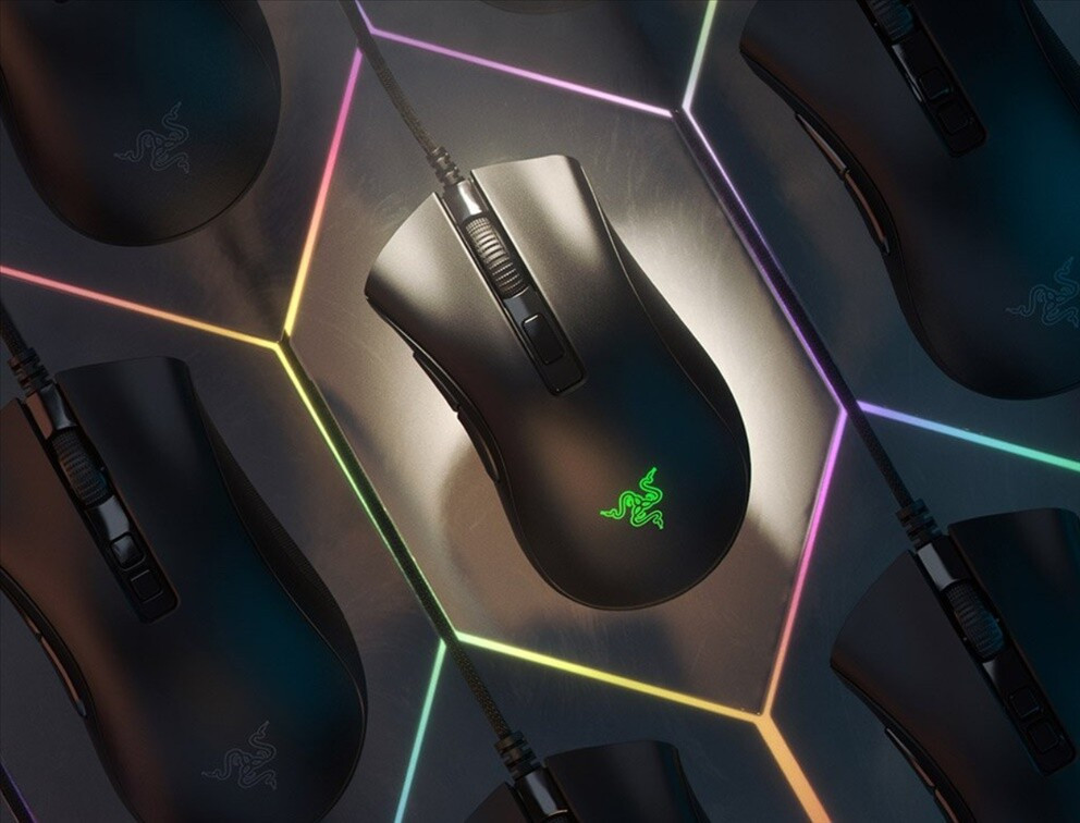 Razer показала уменьшенную версию мыши DeathAdder V2 - изображение обложка