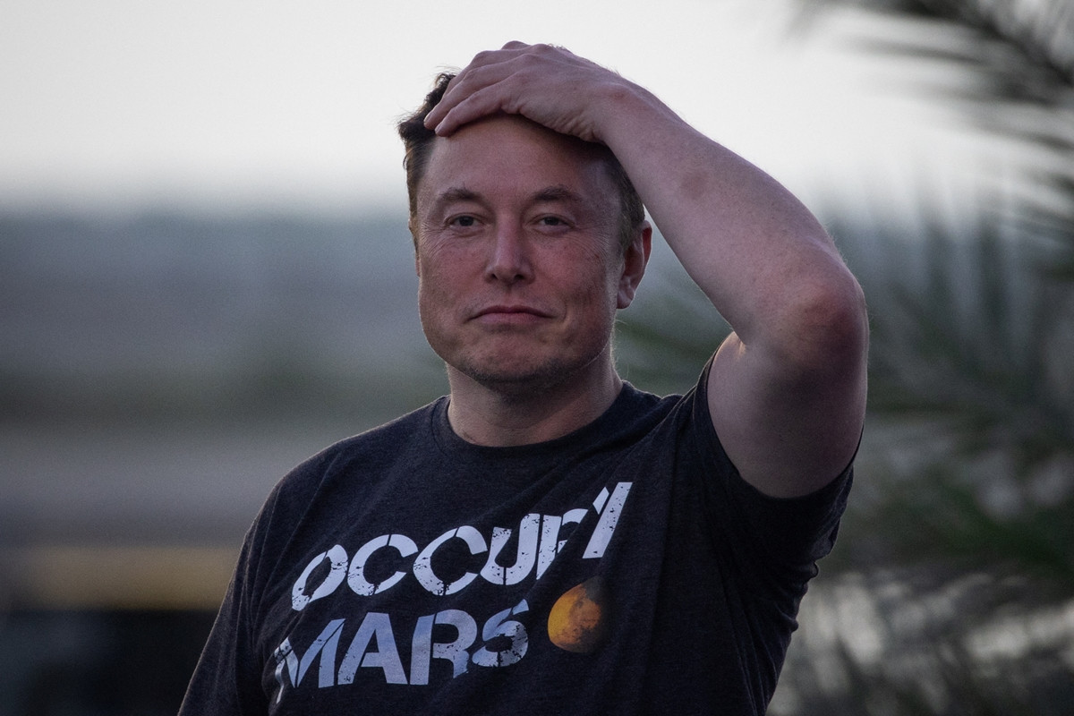 Илон Маск распустил совет директоров Twitter и остался единственным управляющим - изображение обложка