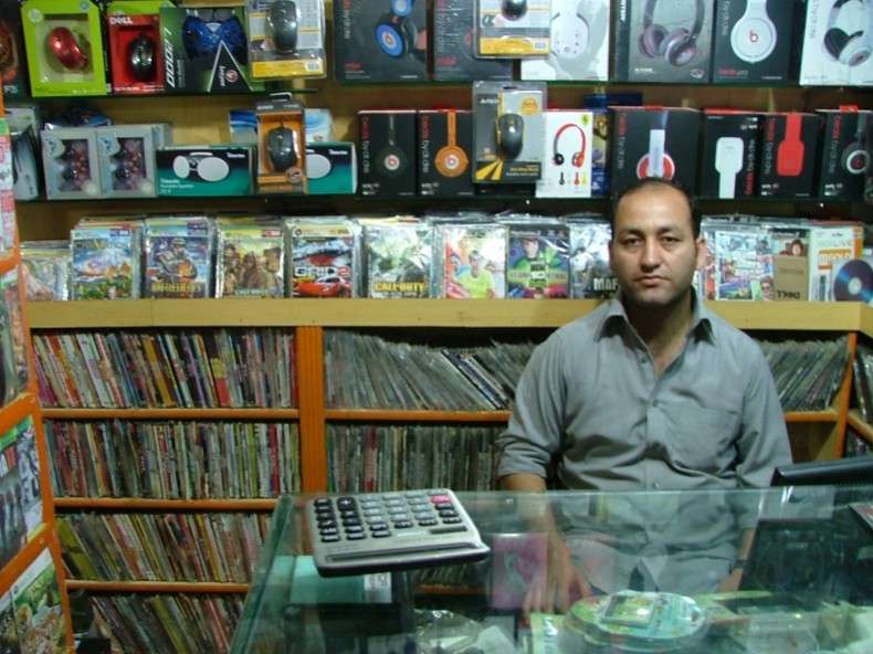 Глава Ubisoft объяснил, почему цифровые версии дороже коробочных - изображение обложка