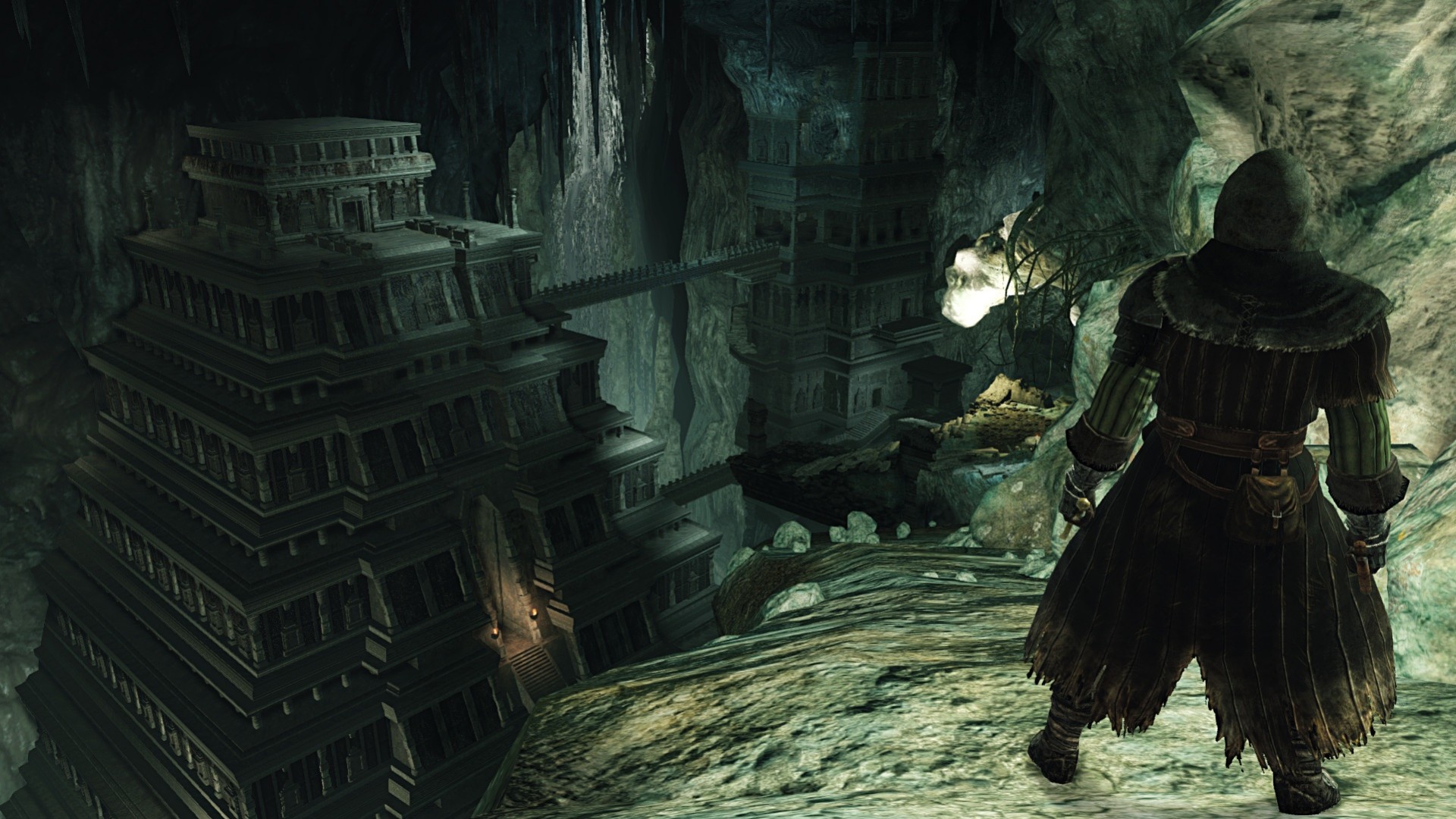 Dark Souls 2 получила первое из трех дополнений - изображение обложка
