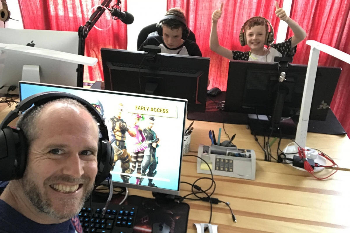 Родители начали нанимать своим детям тренеров по Fortnite - изображение 3 Родители начали нанимать своим детям тренеров по Fortnite - фото 3