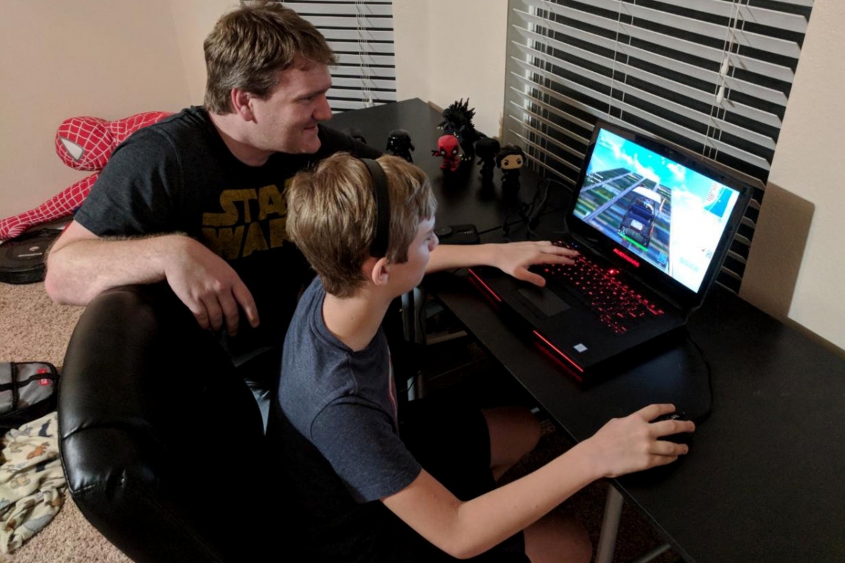 Родители начали нанимать своим детям тренеров по Fortnite - изображение 2 Родители начали нанимать своим детям тренеров по Fortnite - фото 2