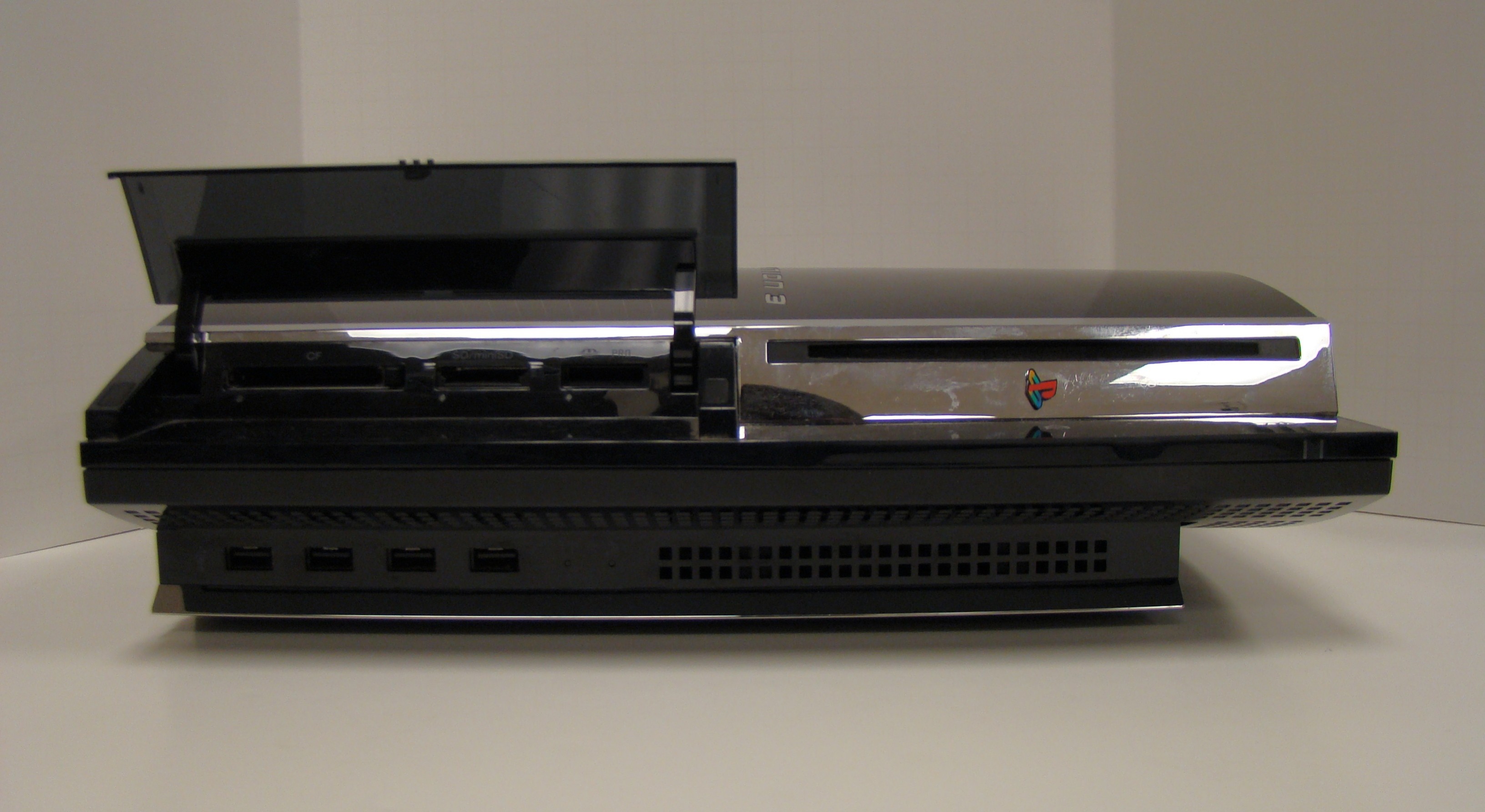 Sony вернет PS3 обратную совместимость с помощью стримминга? - изображение обложка