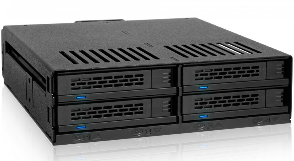 Icy Dock выпустила корзину для накопителей ExpressCage MB322SP-B - изображение обложка