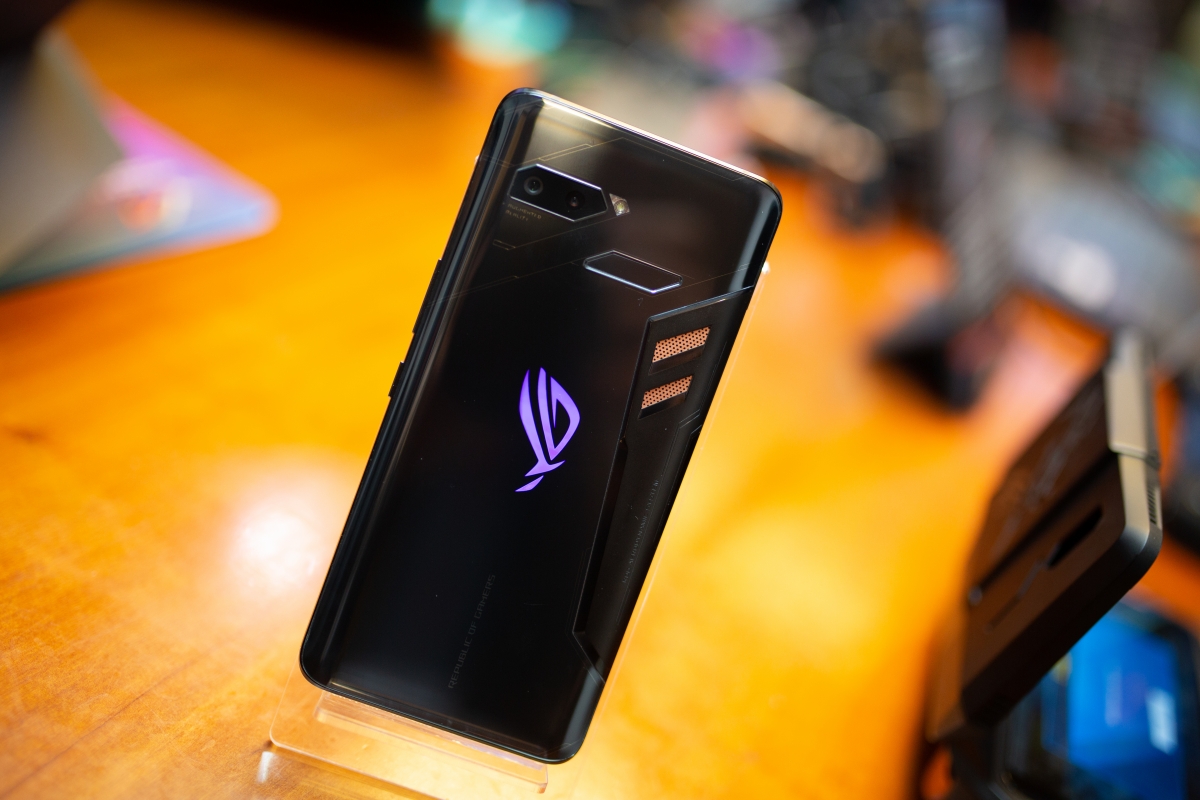 ROG Phone — ASUS показала телефон для настоящих геймеров — Игромания