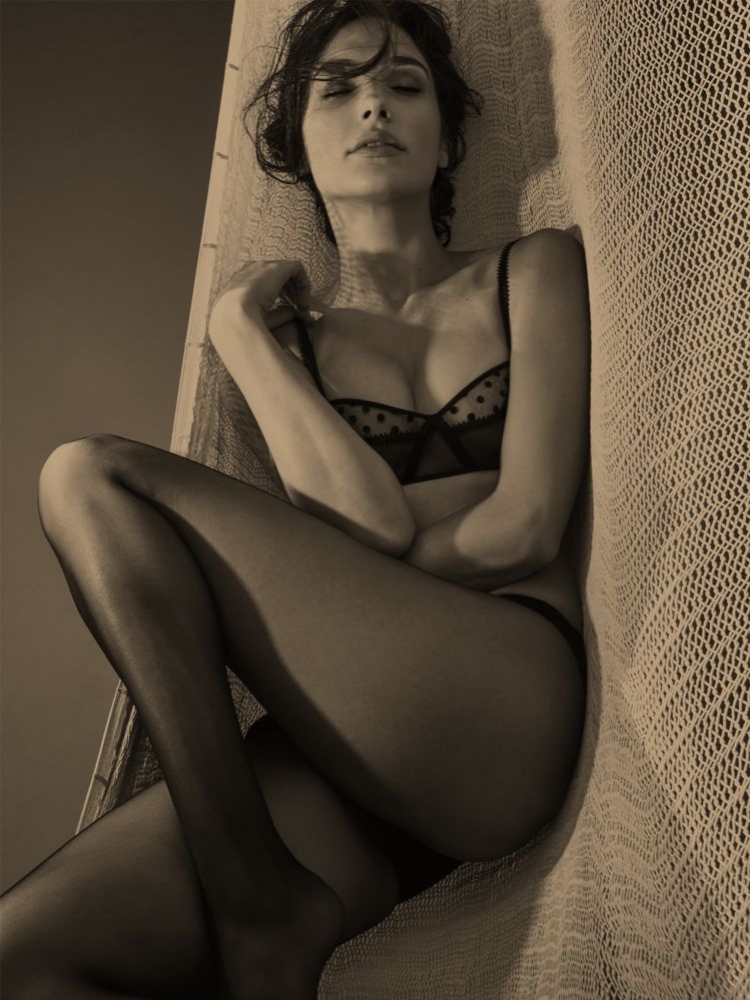 Галь Гадот хочет вдохновить людей Чудо-женщиной - фото 2