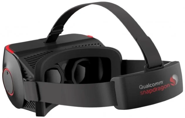 Qualcomm показала шлем виртуальной реальности Snapdragon VR820 - фото 1