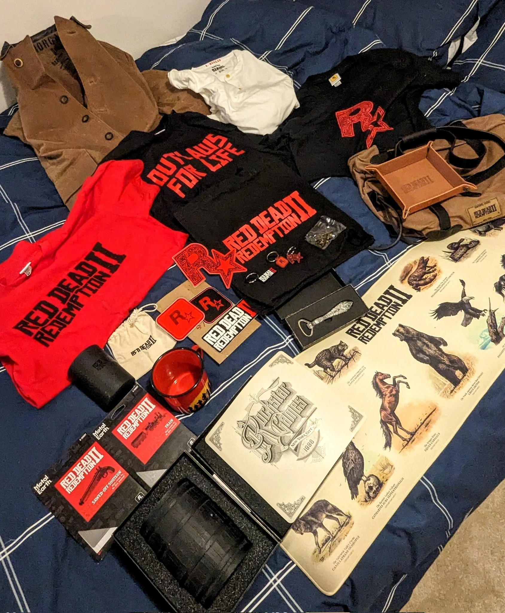 Игрок, потративший 6000 часов на Red Dead Redemption 2, получил подарки от Rockstar - фото 1