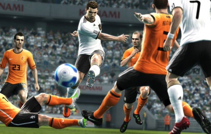 PES подумывает о микроплатежах - изображение обложка